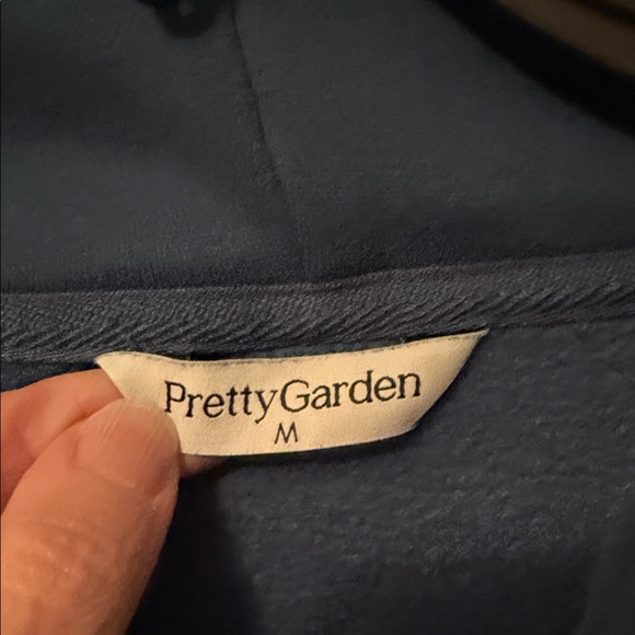 Stylish Turquoise Blue Half-Zip Hoodie for Women - Picture 2 of 8